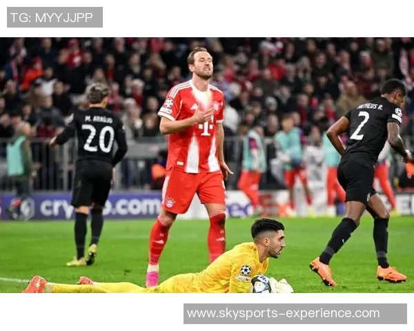 西甲激战：拜仁逆转波尔图上演惊天大逆转全场沸腾集锦回顾