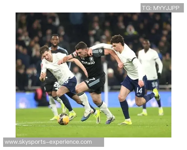 足总杯精彩对决皇马狂胜热刺5-1绝杀时刻点燃全场激情 足总杯精彩对决皇马狂胜热刺5-1绝杀时刻点燃全场激情