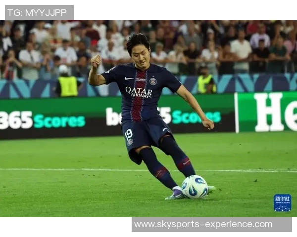 巴黎圣日耳曼友谊赛大胜热刺点球大战精彩瞬间引发全场热烈反响